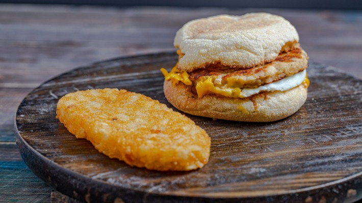 can you still buy drugs on the dark web