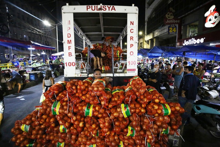 market onion