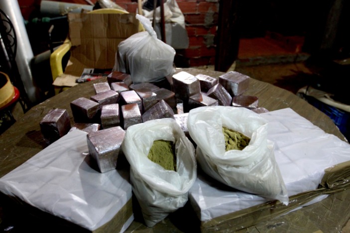 how to create a darknet market