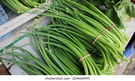 market onion